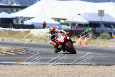 media/Apr-13-2024-SoCal Trackdays (Sat) [[f1617382bd]]/7-Turn 2 (1125am)/